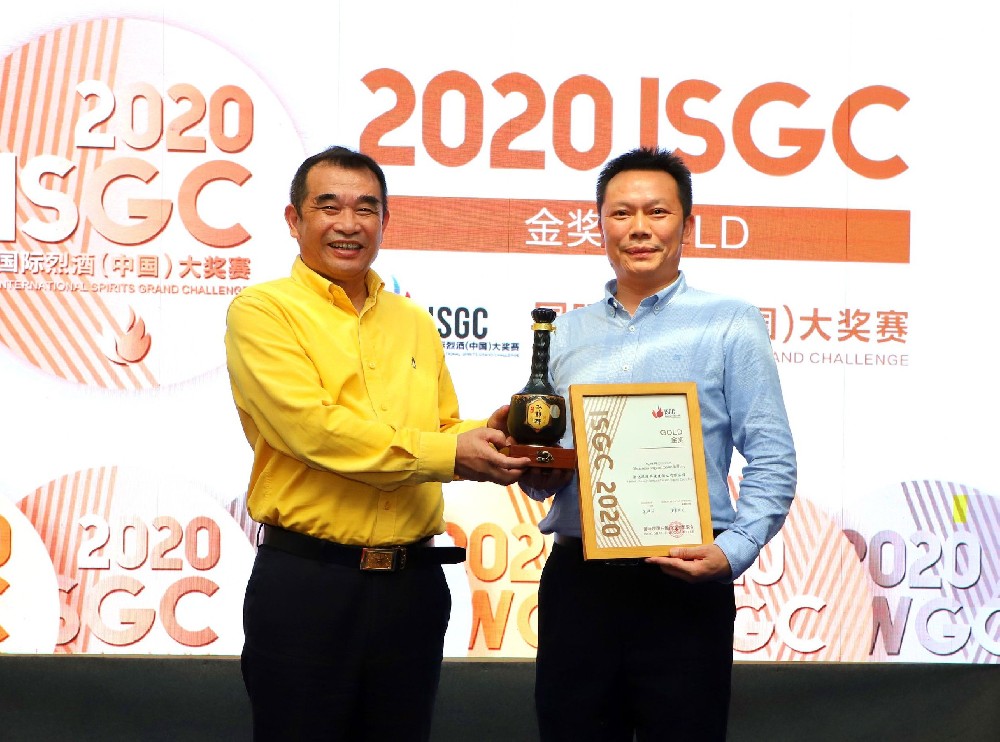 全國糖酒交易會，石花雙雄醉健康酒榮獲國際大賽金銀兩項大獎