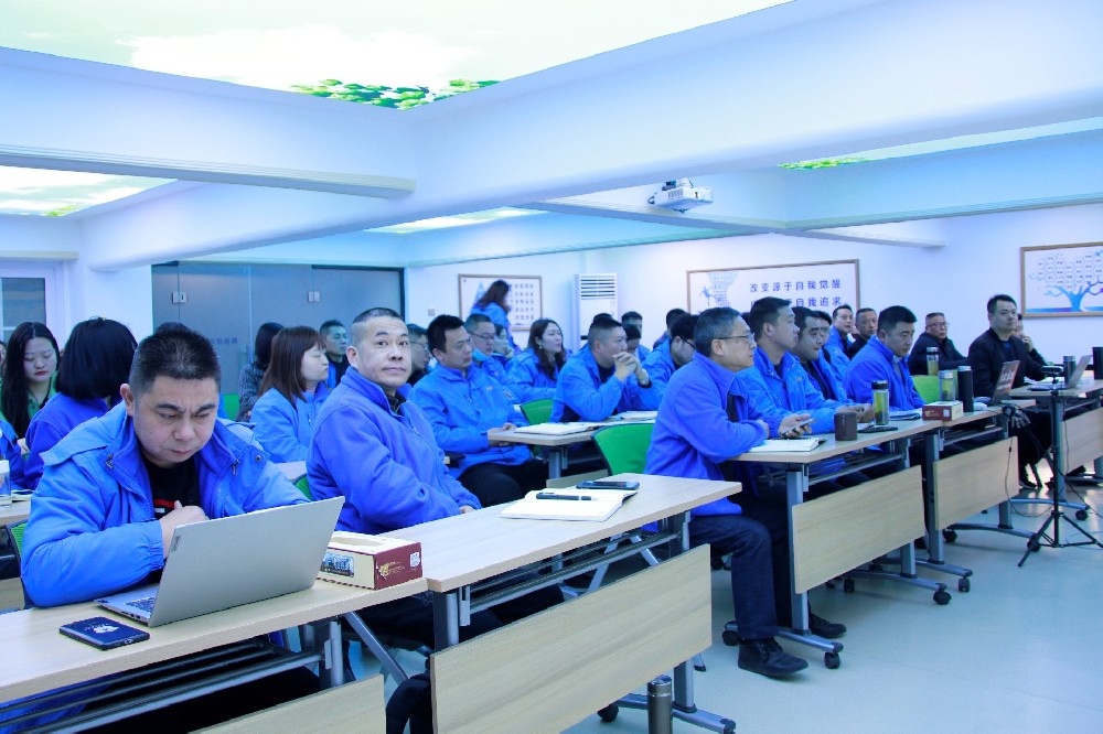 雙雄醉：春雷響，戰(zhàn)鼓擂，英雄襄會，一起向未來