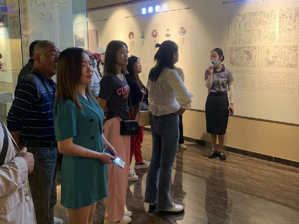 賞好景、品美酒，石花雙雄醉樊城、十堰區(qū)域核心客戶探秘中國(guó)生態(tài)白酒莊園